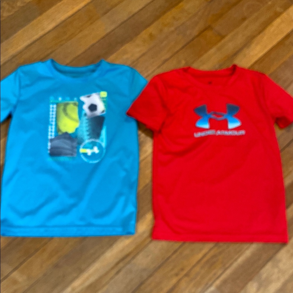 Boys size 7 under armour tees